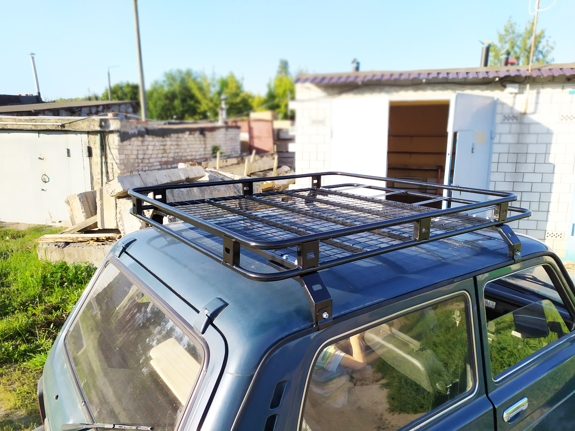 Экспедиционный багажник OVERLAND на крышу с заводскими водостоками